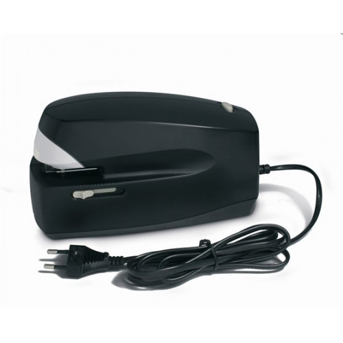 Kw-Trio Tűzőgép elektromos 24/6 20lap 5990 fekete